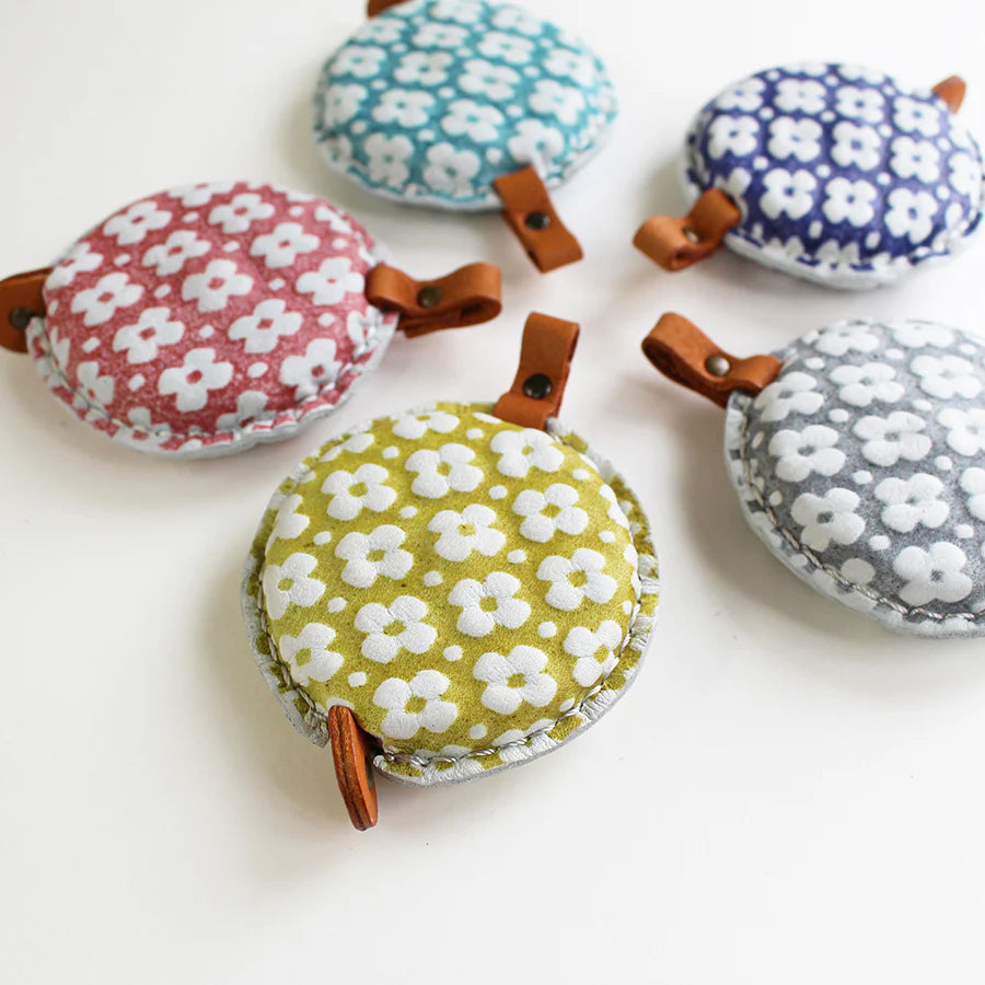 Cohana Tape Measure with Yuzen Leather Cover