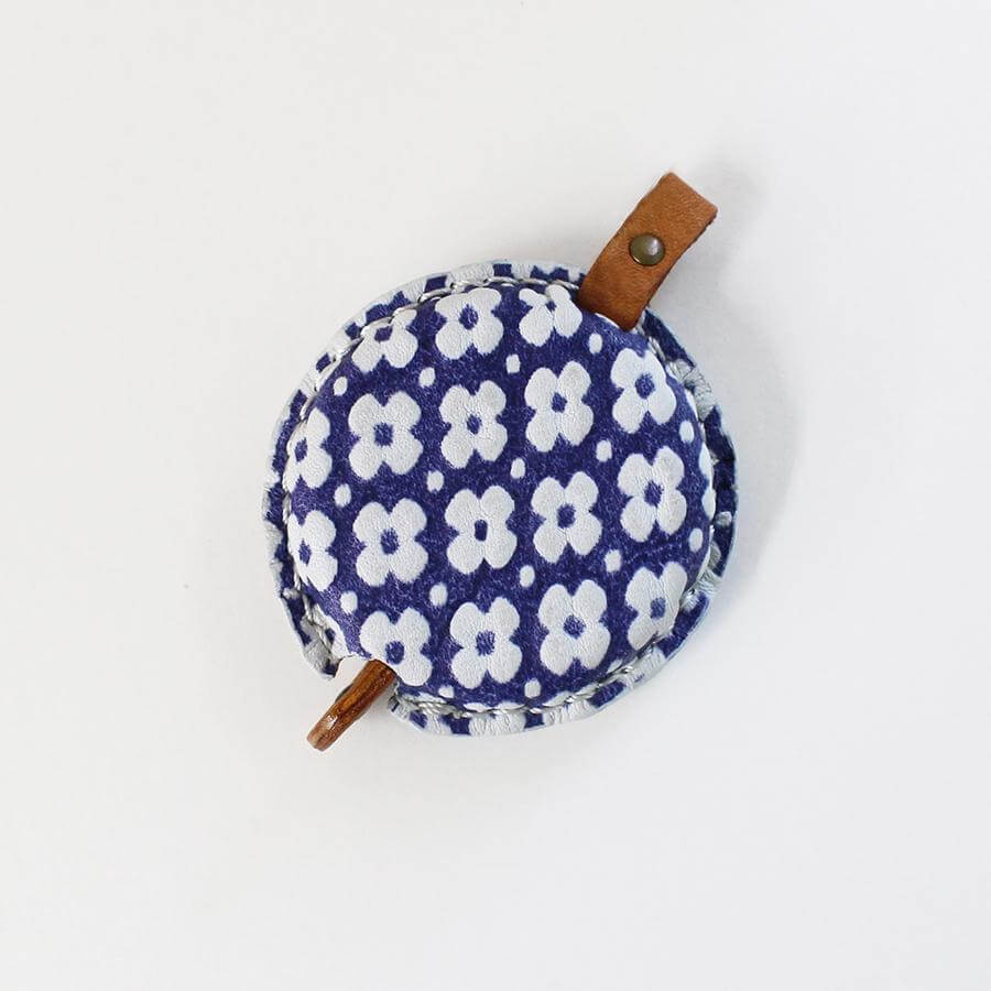 Cohana Tape Measure with Yuzen Leather Cover