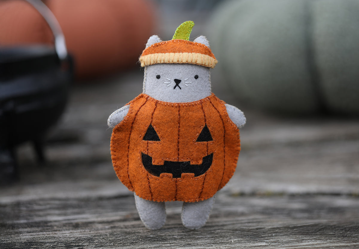 Pumpkin Cat - Felt Doll Kit