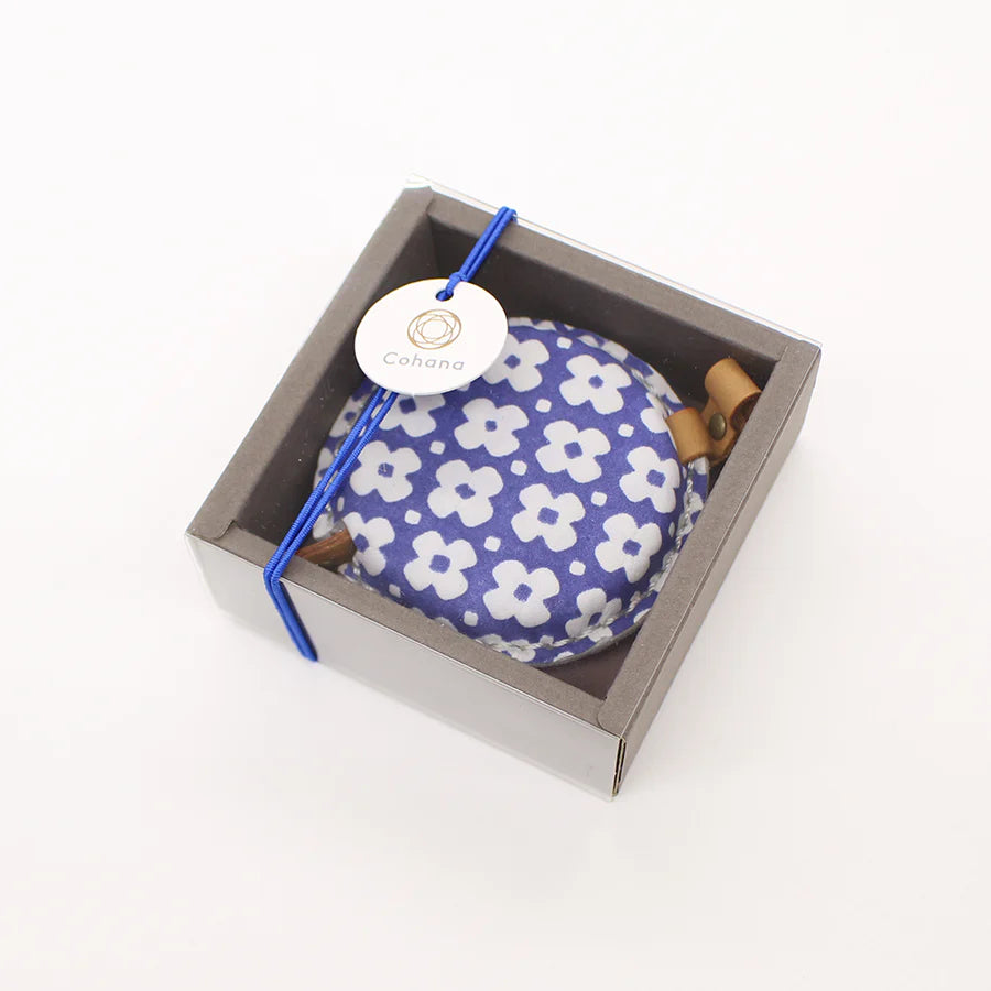 Cohana Tape Measure with Yuzen Leather Cover