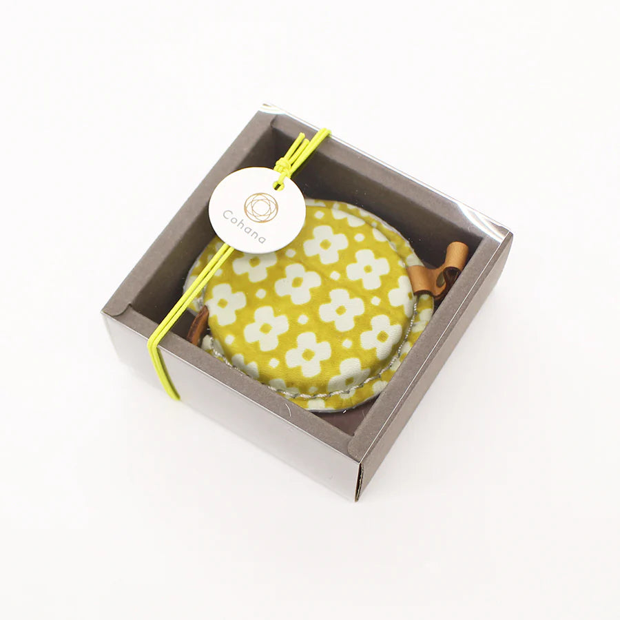 Cohana Tape Measure with Yuzen Leather Cover