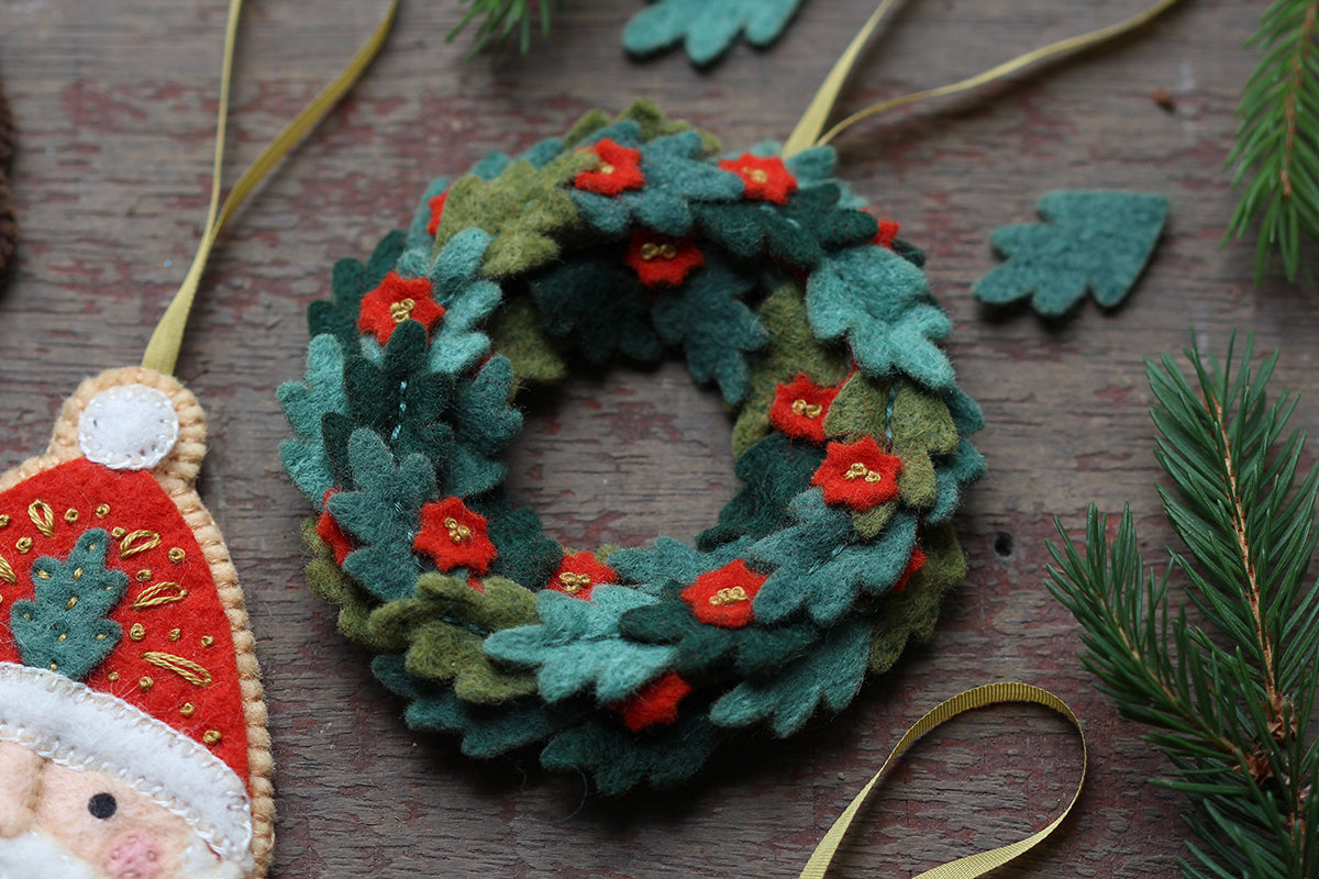 Wreath - Felt Ornament Kit