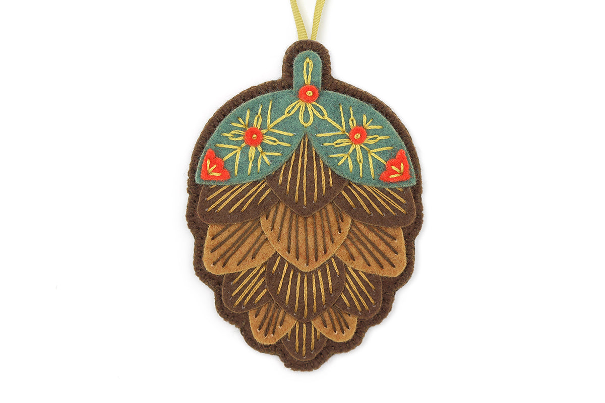 Pinecone - Felt Ornament Kit